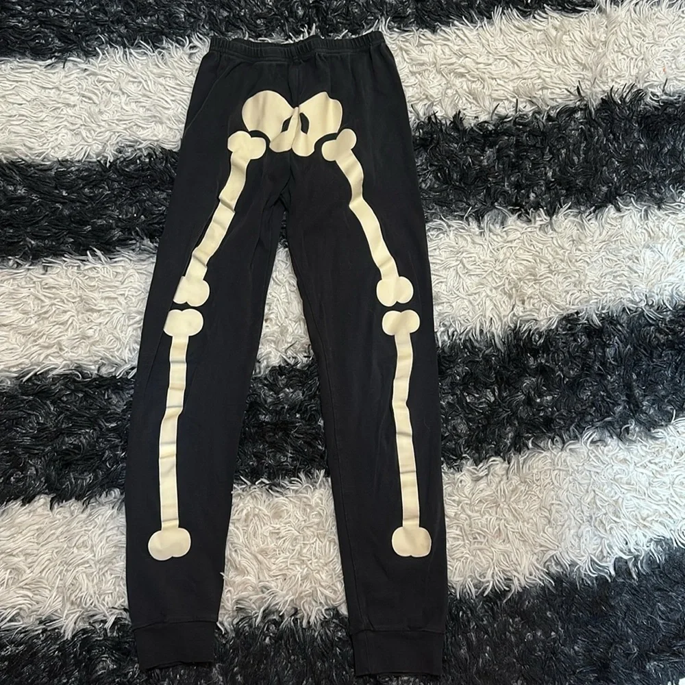 Gymboree Glow in the Dark Skeleton Pajama Set, Sz 12